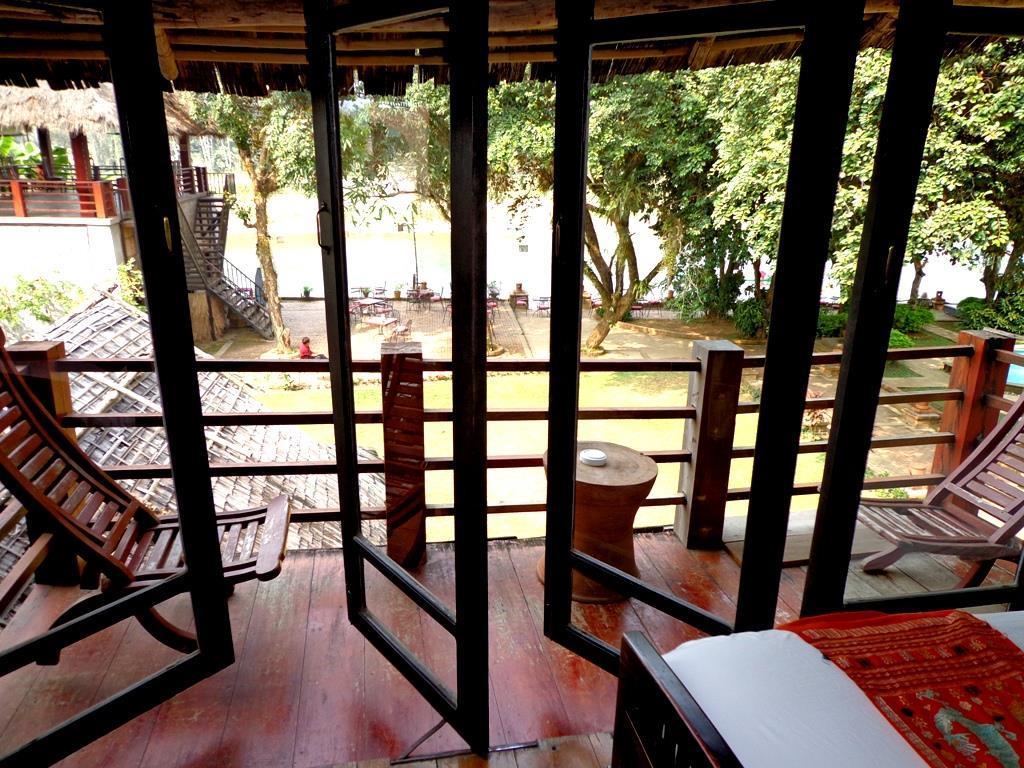 Ban Sabai Riverside Bungalow Hotel วังเวียง ภายนอก รูปภาพ